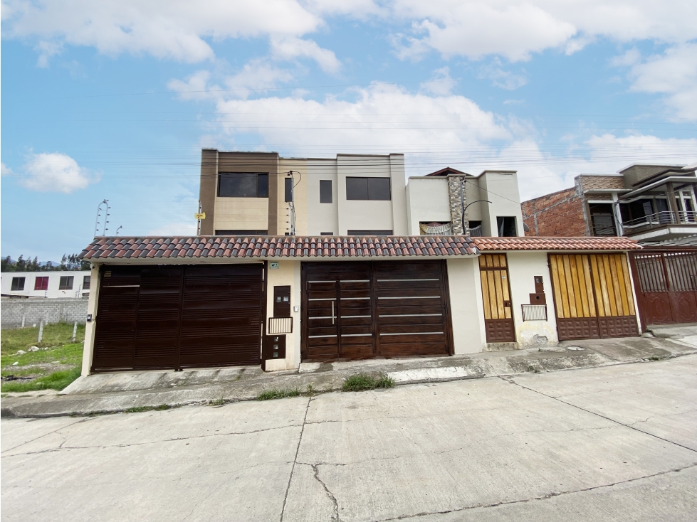 Casa En Venta En Cuenca, Sector Cdla. Los Arquitectos